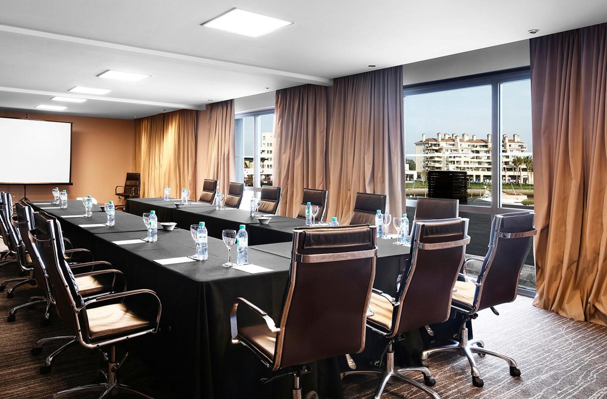 Wyndham Nordelta Tigre - Buenos Aires Otel Dış mekan fotoğraf Meeting room